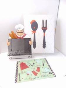 lot 293 image: Cute Kitchen Set - Glass Hot Plate, Wall Decor and Sign