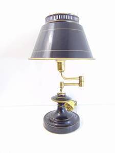 lot 390 image: Vintage Black & Brass Toleware Metal Table Lamp Adjustable