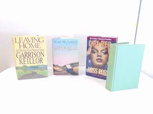 lot 428 image: Lot of Books