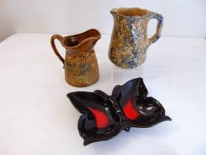 lot 396 image: Vintage Lot Ceramic Items, Pitchers & Butterfly Ashtray