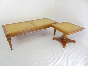 lot 51 image: Set of two vintage mid century coffee and end table