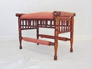 lot 479 image: Vintage Wood Stool