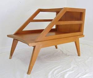 lot 62 image: Vintage Mid century modern side table