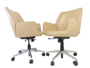 lot 14 image: Pair of Steelcase Tan Leather Rolling Desk Chairs