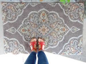 lot 415 image: Lot of 4 Matching Rugs by Threshold