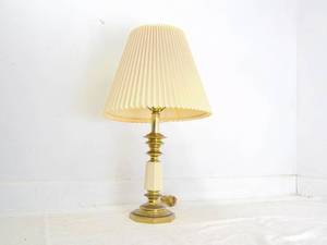 lot 376 image: Vintage Brass Table Lamp with Pleated Lamp Shade