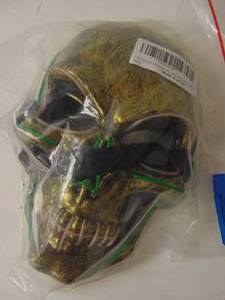 lot 521 image: Brand New LED Light Up Cosplay Skull Mask - White & Green Lights