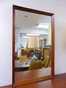 lot 206 image: Vintage Mid Century Modern Solid Walnut Wood Mirror