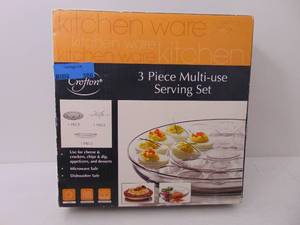 lot 386 image: Kitchen-Ware 3 Pc. Serving Set Glass
