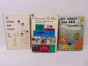lot 393 image: Lot of Vintage Mid Century Hardback Books - SHOWROOM