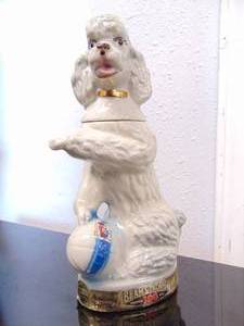 lot 401 image: Penny the Poodle Ceramic Liquor Bottle Vintage Beamstroph - SHOWROOM