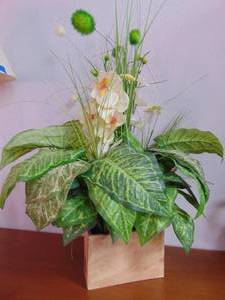 lot 429 image: Lovely Large Faux Plant Decor with Orchids - SHOWROOM