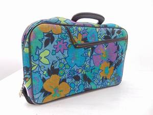 lot 443 image: Hippy Vintage 1960s Floral Small Suitcase - SHOWROOM