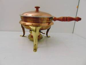 lot 229 image: Vintage Copper & Brass Chafing Dish