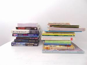 lot 216 image: Lot of Books