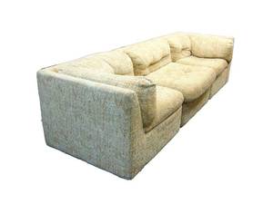 lot 549 image: Vintage 3 Piece Sofa Beige Fabric - Viewable