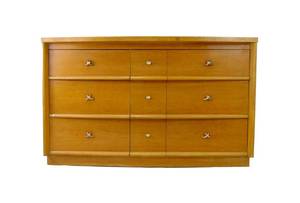 lot 68 image: Vintage Mid Century Blonde Long Dresser - SHOWROOM