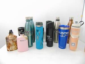 lot 325 image: Lot of Water Bottles - Drink Carriers - Mostly Metal