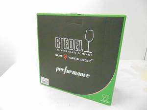 lot 301 image: RIEDEL Performance New Pair of 2 Wine Glasses - SHOWROOM