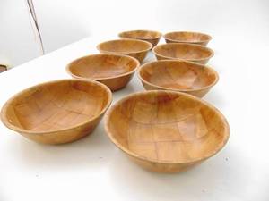 lot 333 image: Set of 8 Vintage Wood Bowls by Royal Colony - SHOWROOM