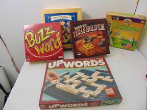 lot 356 image: Lot of Games