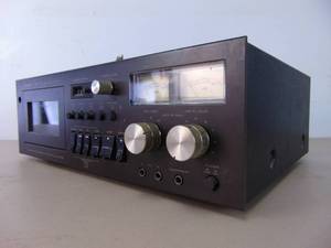 lot 163 image: TECHNICS Model RS-671US - SHOWROOM