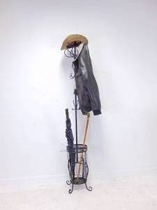 lot 471 image: Metal Coat Rack Umbrella Holder