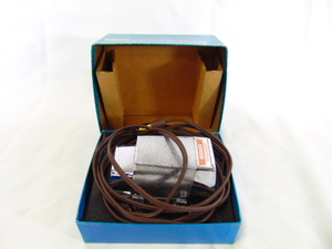 lot 492 image: Vintage Universal Massager in Box