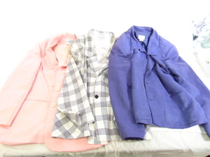 lot 493 image: Lot of 3 Vintage Womens Blazers