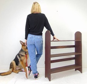 lot 33 image: Vintage Wood Shelf