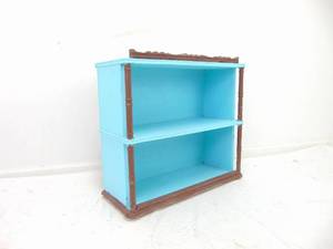 lot 34 image: Vintage Small Wood Turquoise Shelves