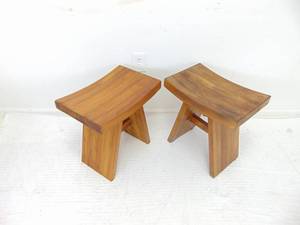 lot 66 image: Pair of AquaTeak Curved Seat 18 Stools