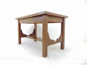 lot 35 image: Tigers Oak Vintage Antique Desk