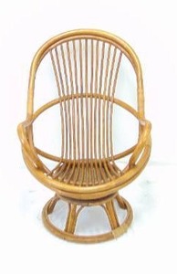 lot 31 image: Vintage Bentwood Bamboo Chair