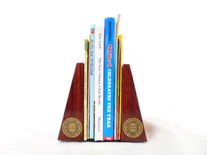 lot 405 image: Pair of GMAC Book Ends
