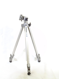 lot 564 image: Velbor VE-3 Tripod