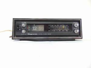 lot 286 image: Vintage Magnavox Digital Flip Clock Radio