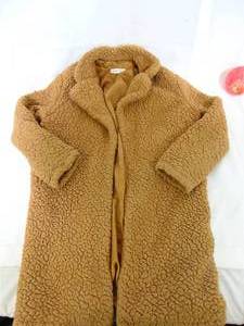 lot 365 image: SHEIN Girls Sherpa Coat Sz 9Y