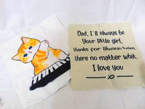 lot 369 image: 18 x 18 FunnySweet Pillowcases- NEW