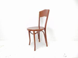 lot 195 image: Antique Bentwood Chair