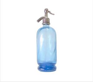 lot 187 image: Vintage Blue Seltzer Bottle with Etched Spout