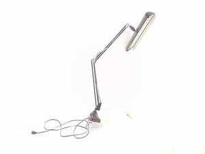 lot 299 image: 48 Vintage Clamp Lamp w 3 Prong Outlet