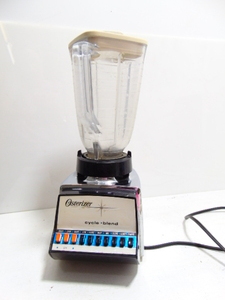lot 146 image: Osterizer 10 Speed Vintage Blender
