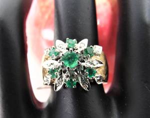 lot 82 image: Vintage Mid Century 14 KT Gold Diamond & Green Emerald Ring Size 6