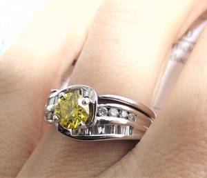 lot 83 image: 14KT White Gold 1.18 Carat Diamond Wedding Ring SET with Canary Diamond Size 7