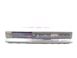 lot 242 image: Technics Model SL-PL