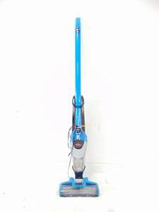 lot 662 image: Bissell Bolt Pet Vacuum
