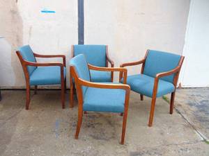 lot 669 image: Set of FOUR Oak and Blue Chairs