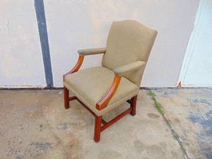lot 671 image: Handsome Beige and Wood Arm Chair