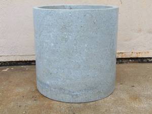 lot 689 image: Modern Concrete Planter
